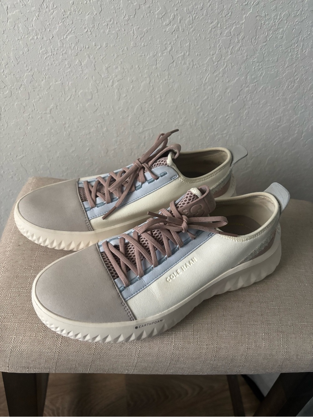 Cole Haan Generation ZERØGRAND II Sneakers Ivory Multi FlowerFoam Womens 8.5